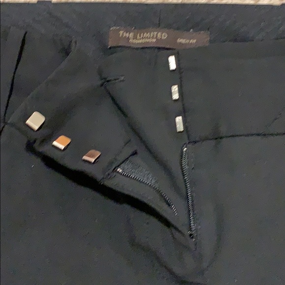 The Limited Drew Fit Size 10 Black Capri Pants - Picture 2 of 2